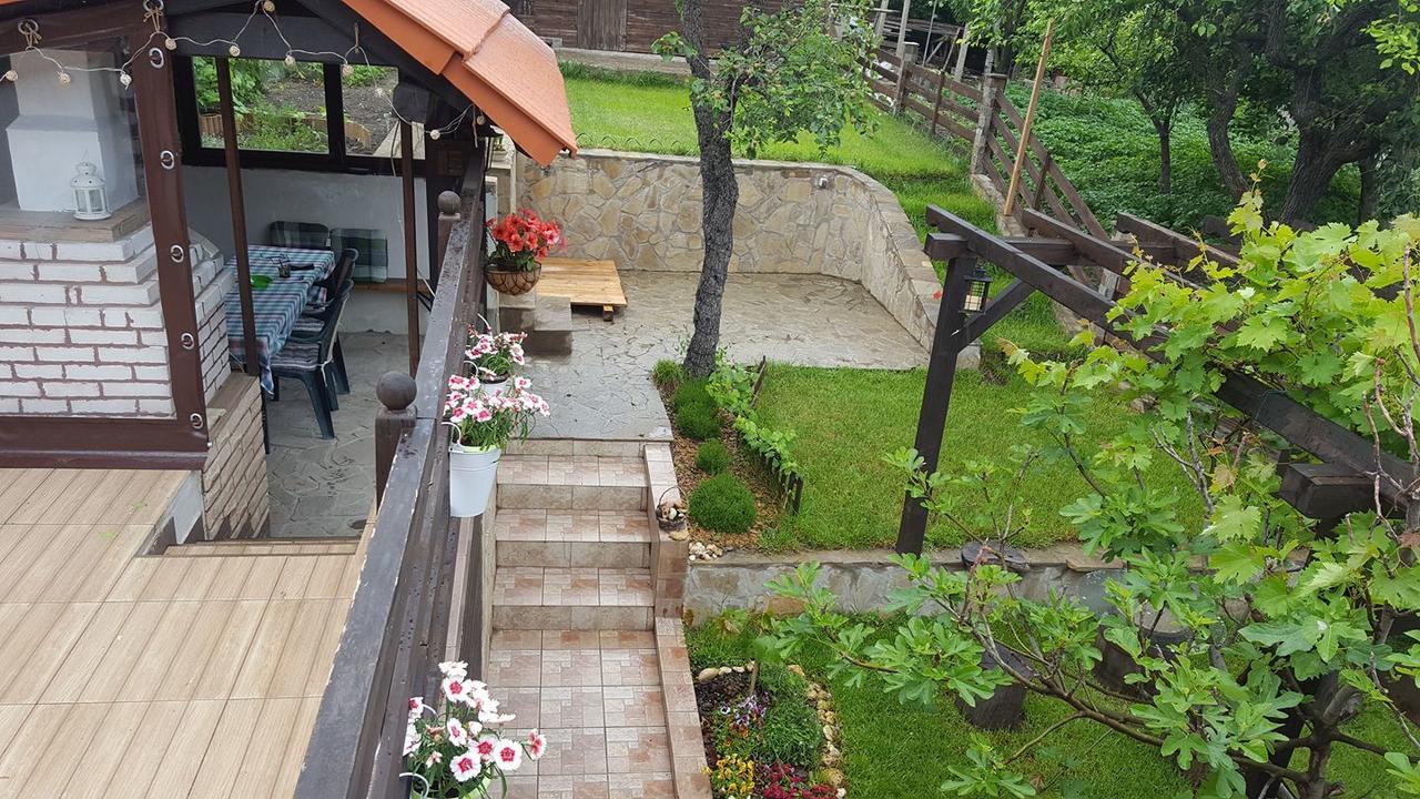 Hotel The Wild Fig Shumen Exterior foto